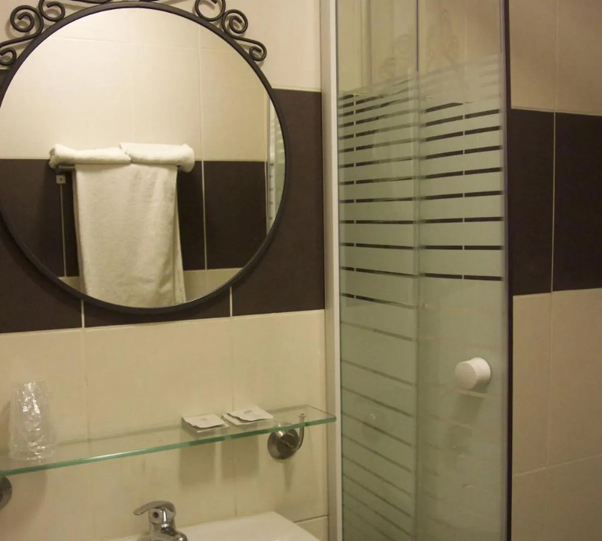 Hotel Clermont Montmartre Paris France